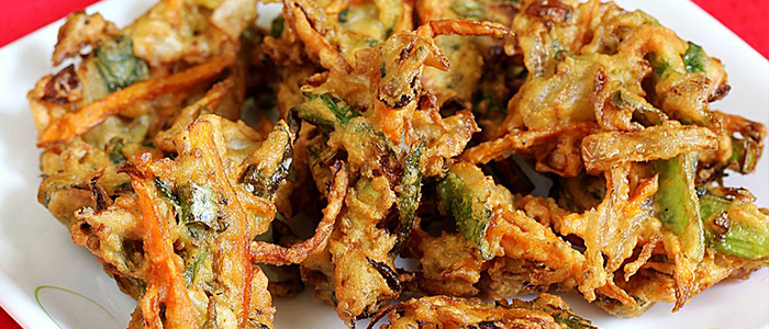 Mixed Pakora  With Salad 